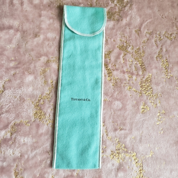 TIFFANY & CO. | Jewelry Pouch - Tall 11x3 - Picture 4 of 10